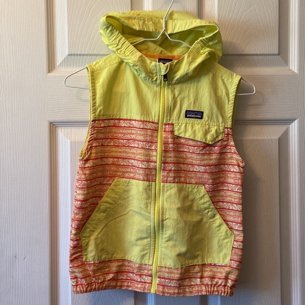 Youth PATAGONIA Lightweight HOODED Windbreaker VEST ~ Medium / 10